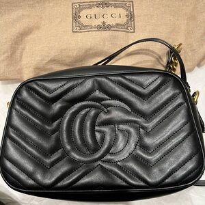 Gucci Black Marmont Mattelasse Chevron Crossbody Bag with Gold Accents - small